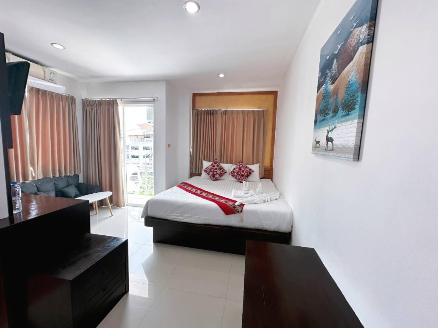 Abby'S House Hotel Patong Extérieur photo