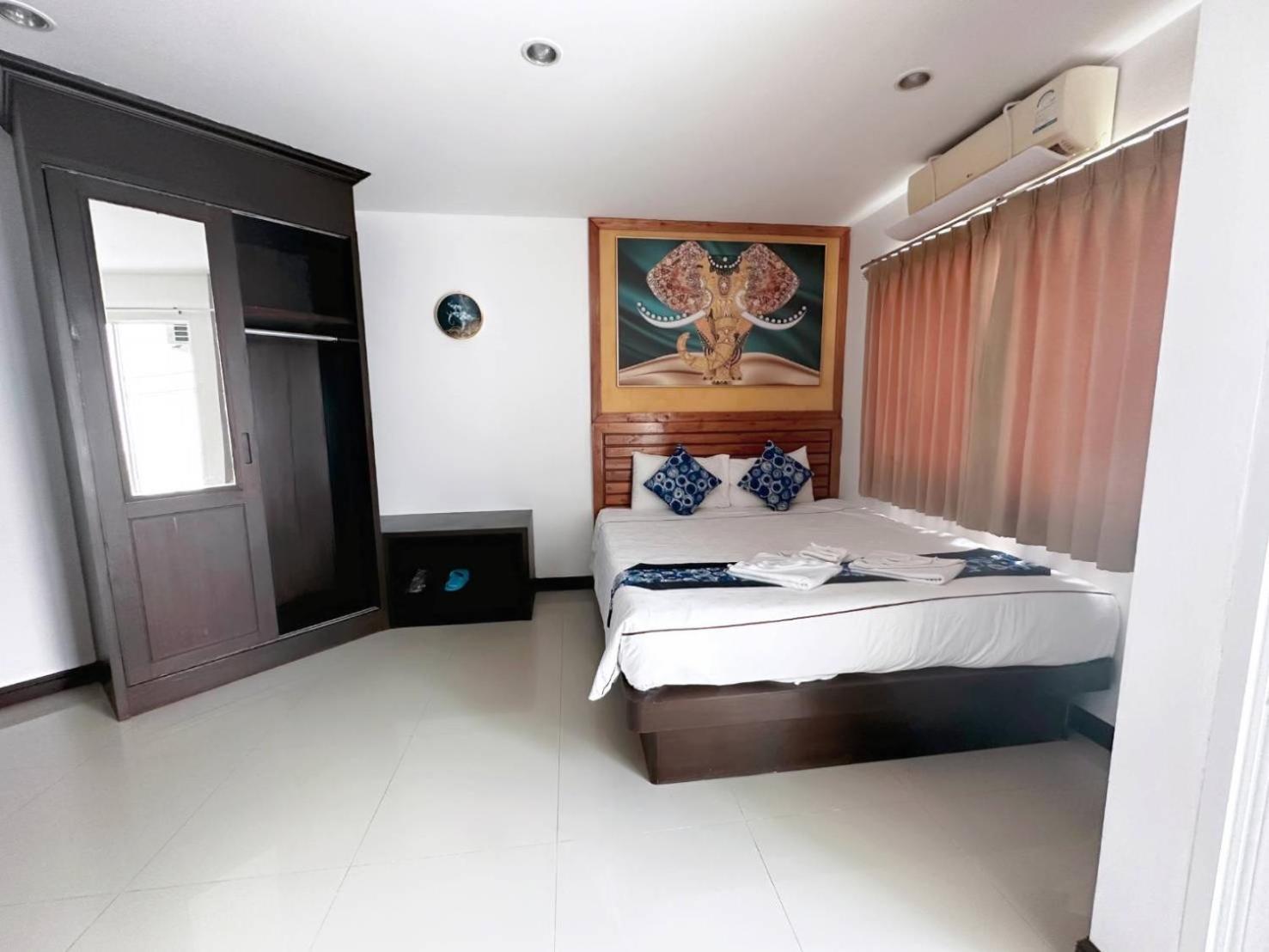 Abby'S House Hotel Patong Extérieur photo