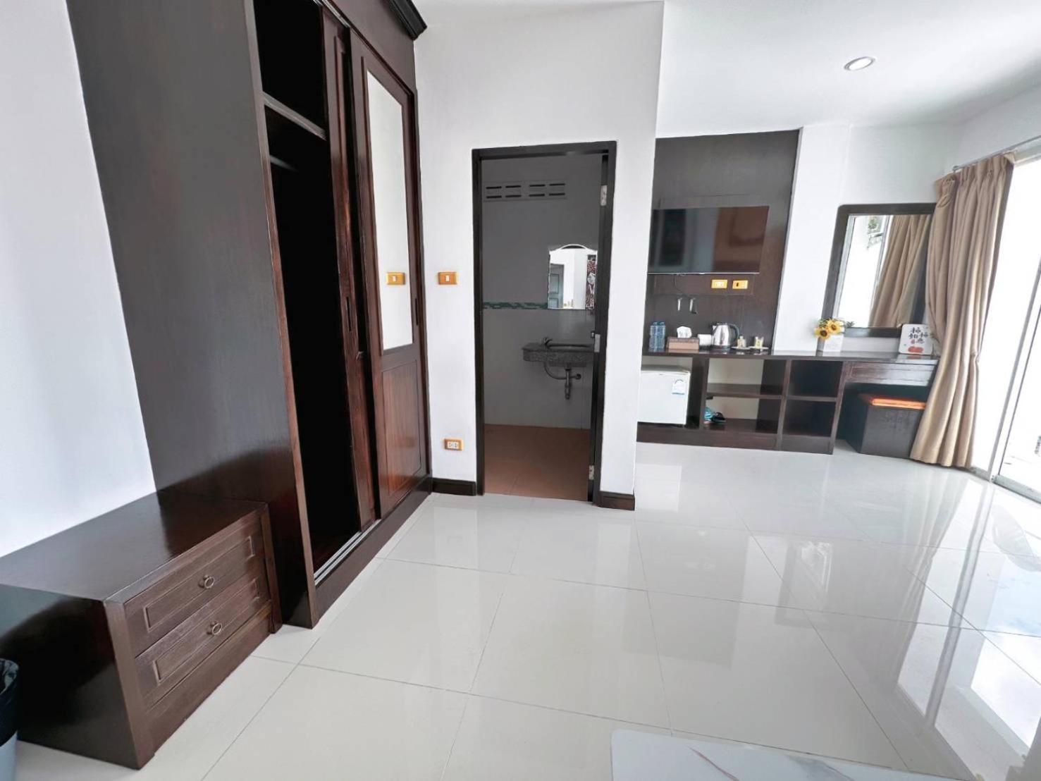 Abby'S House Hotel Patong Extérieur photo