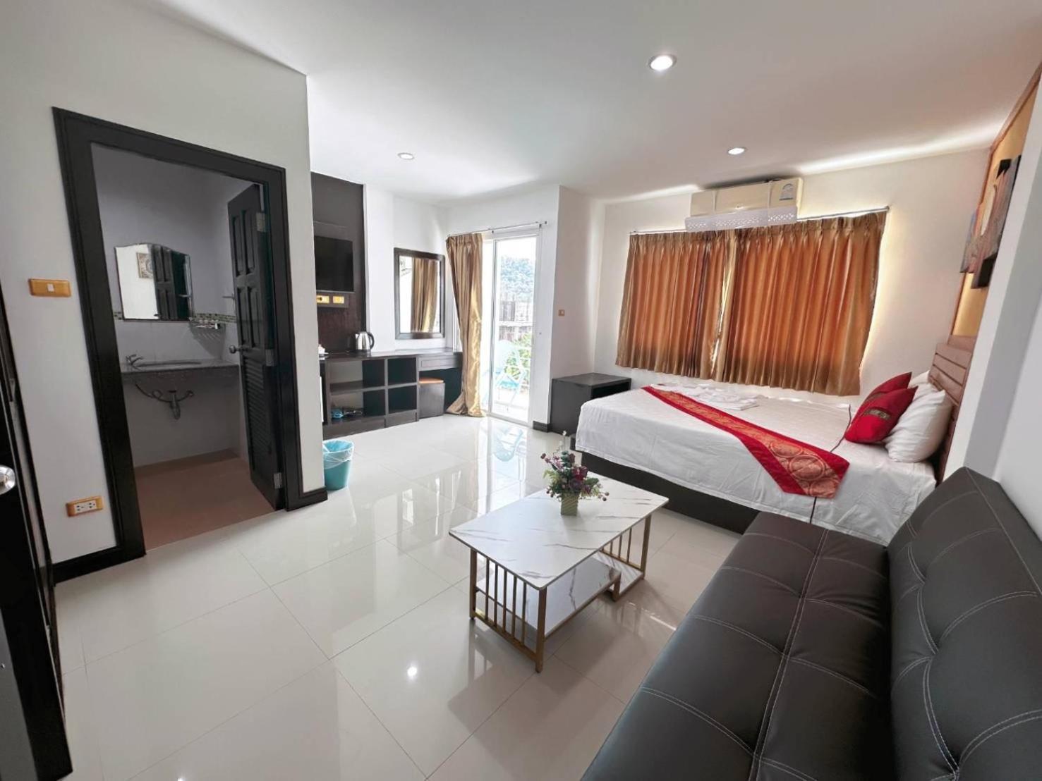 Abby'S House Hotel Patong Extérieur photo