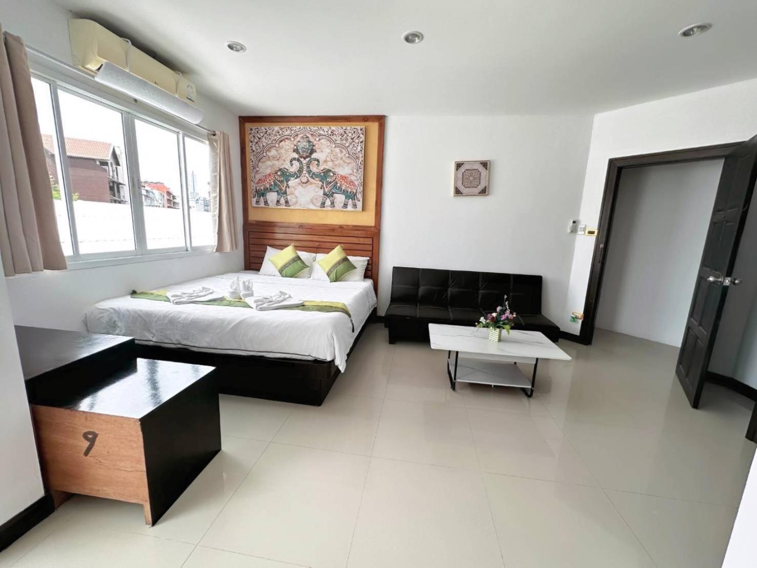 Abby'S House Hotel Patong Extérieur photo