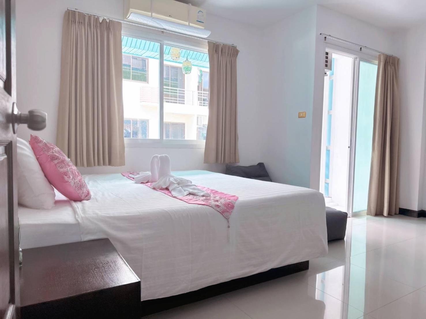 Abby'S House Hotel Patong Extérieur photo
